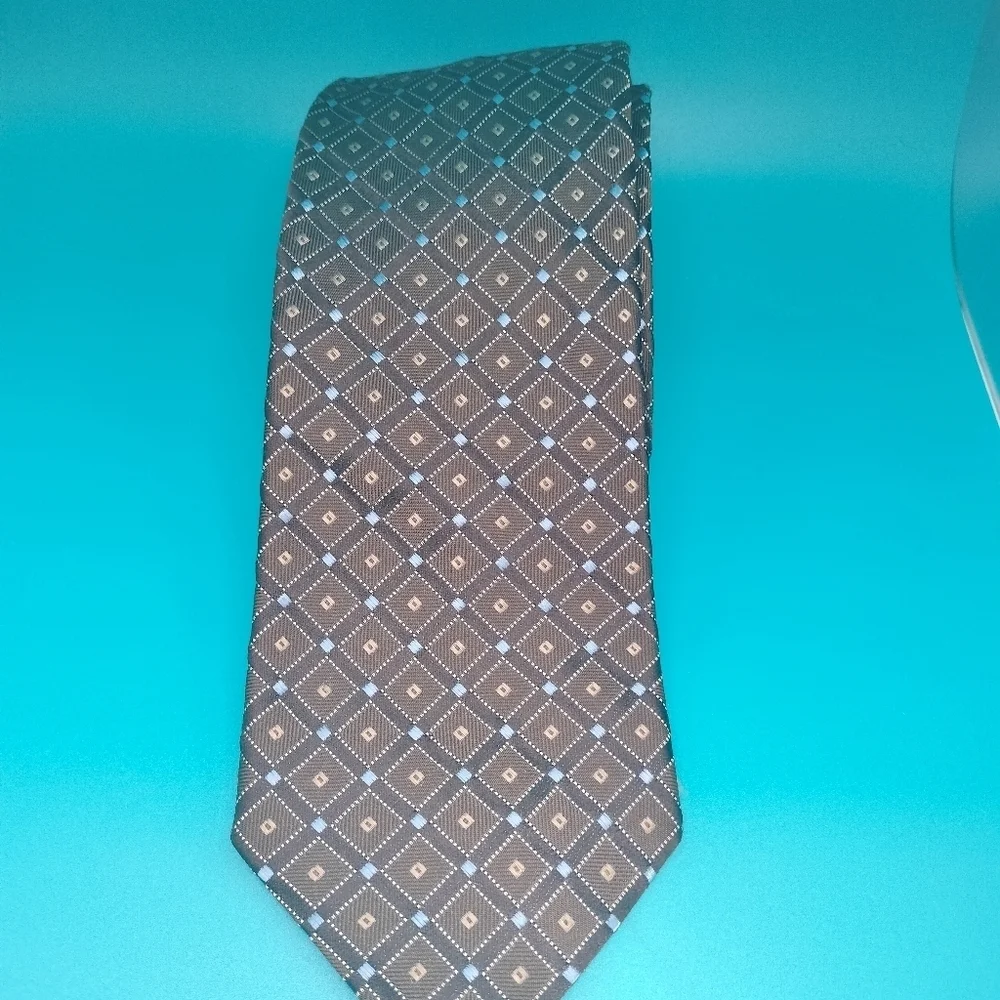 Nautica Brown Blue Geometric  Woven Men's Tie Necktie Silk Made in USA Formal